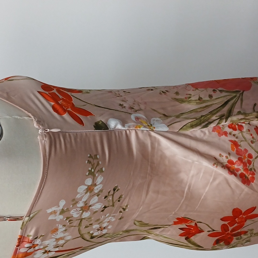 🪷Lulu's Pink Floral Satin Midi Dress with Side Slit - Picture 5 of 10